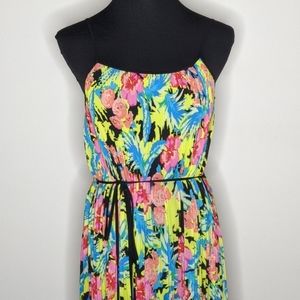 Floral print pleated detail dress